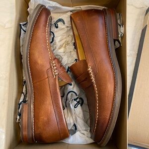 Sperry leather penny loafer-new never worn